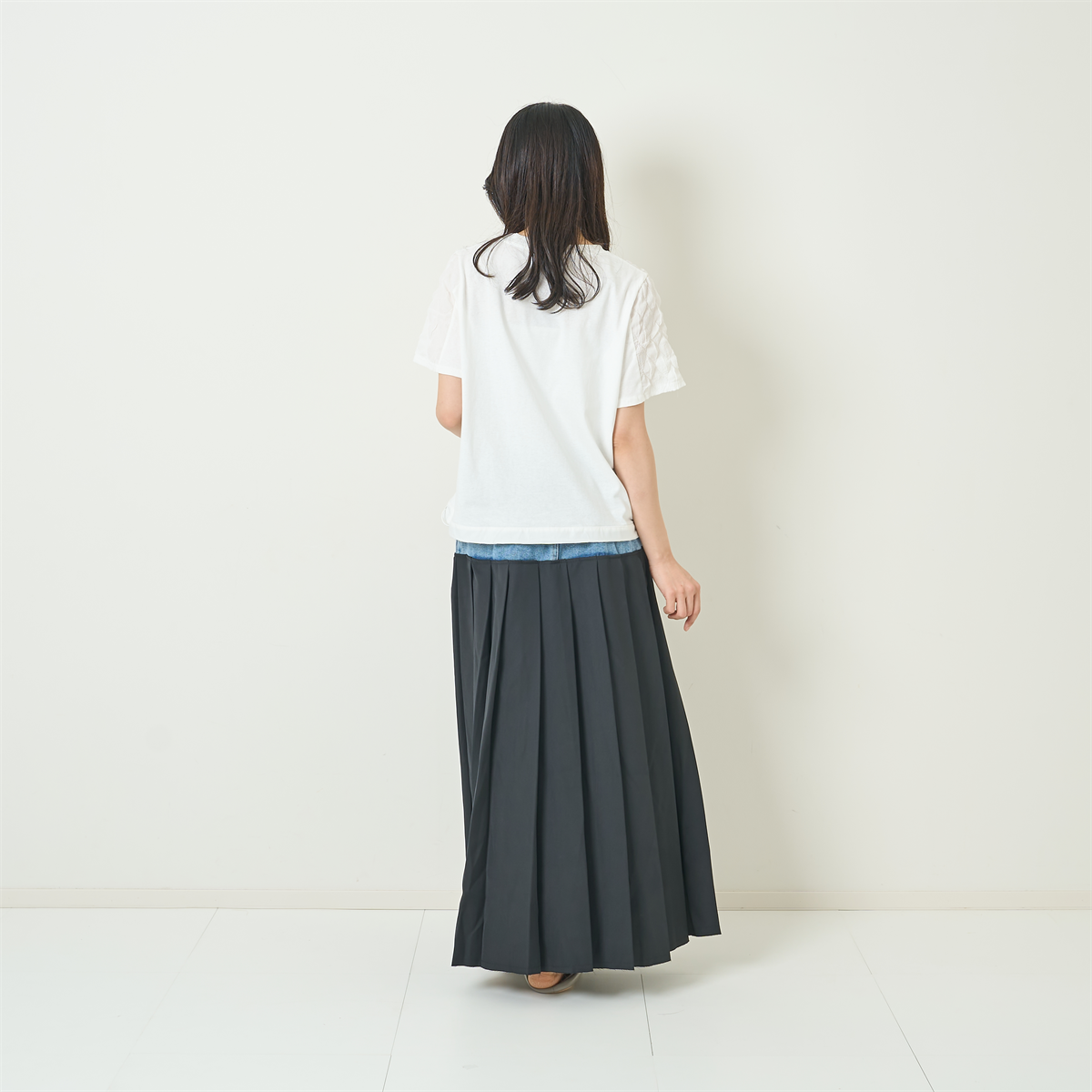 エンボス プルオーバー