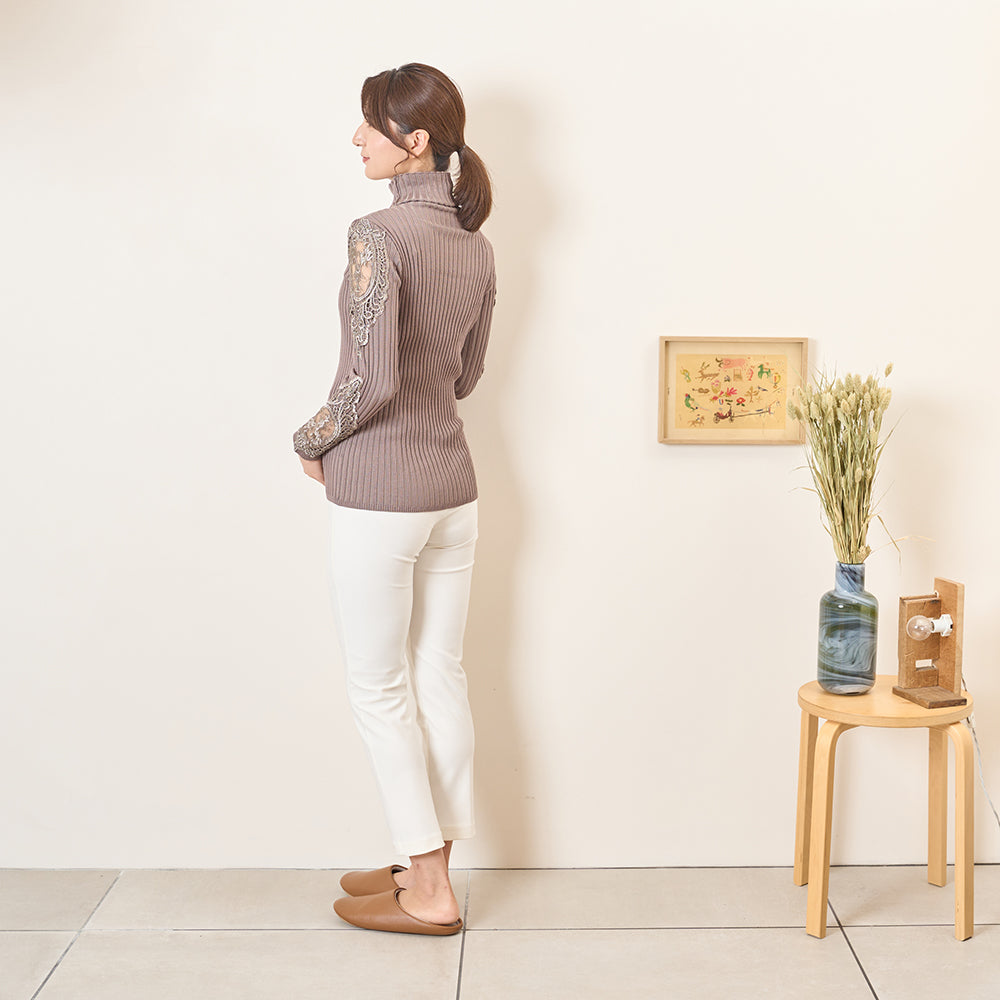 肩・袖レース タートルネック ニットインナーT